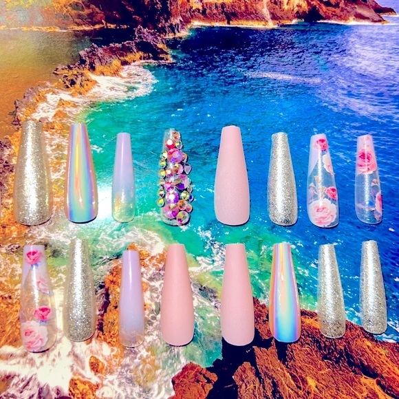 Look Beautiful 28 press on nails great gift for her - Picture 1 of 10